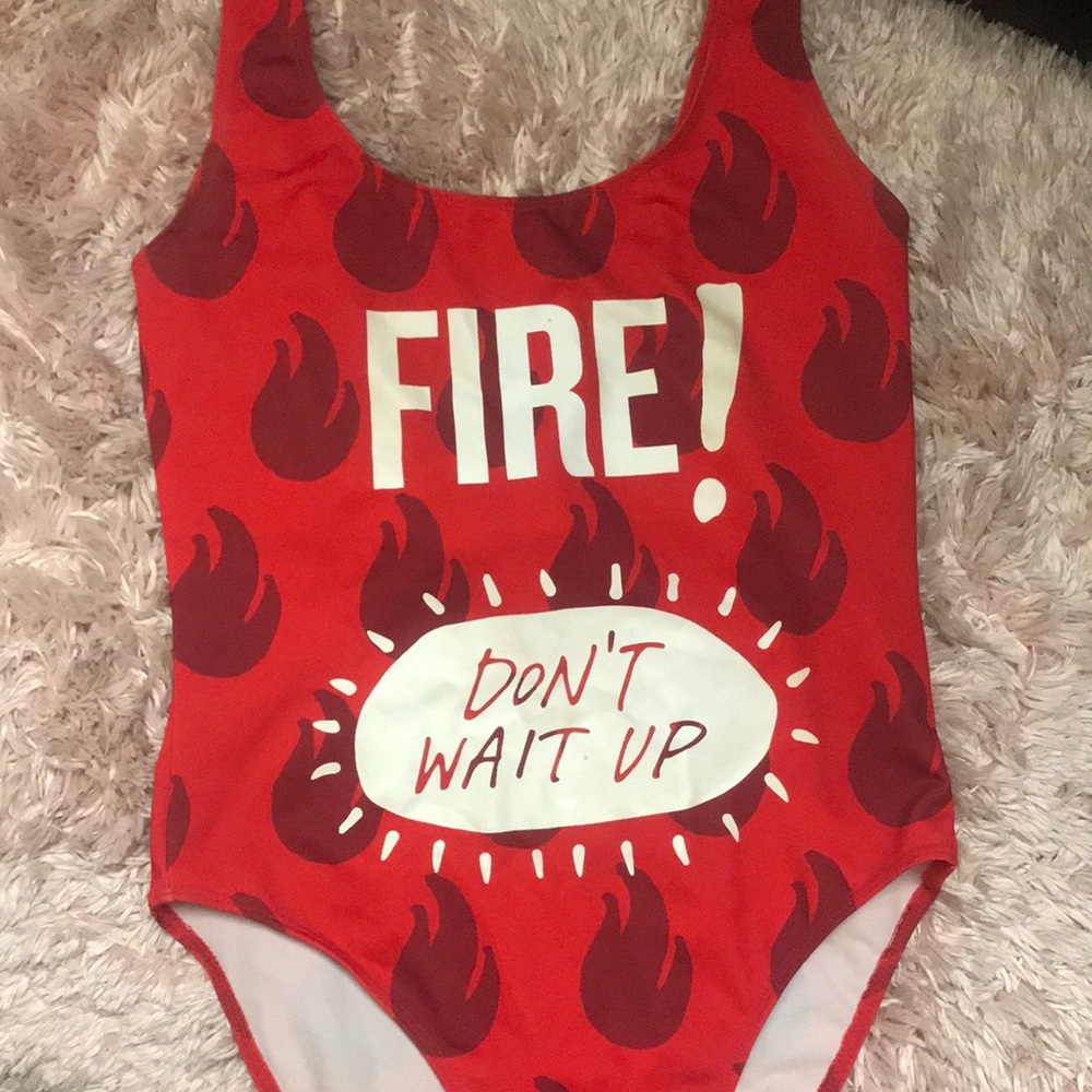 One piece bathing suit